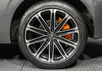 Подержанный автомобиль Changan UNI-K 2022 года (27 фото)