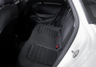 Подержанный автомобиль Audi A3 Sedan 2014 года (10 фото)