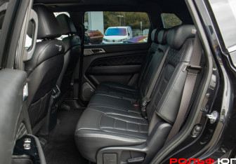 Подержанный автомобиль SsangYong Rexton 2019 года (8 фото)
