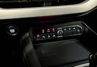 Подержанный автомобиль Haval F7 2023 года (29 фото)