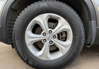 Подержанный автомобиль Kia Sorento 2015 года (9 фото)