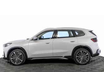 Новый BMW X1 2024 (3 фото)