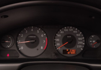 Подержанный автомобиль Nissan Almera Classic 2008 года (12 фото)