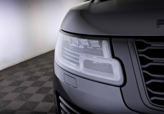 Подержанный автомобиль Land Rover Range Rover 2020 года (17 фото)