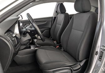 Подержанный автомобиль Kia Rio Hatchback 2021 года (19 фото)