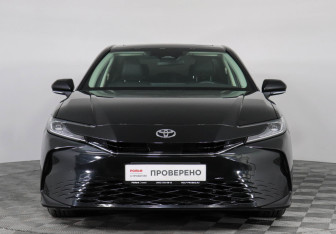 Подержанный автомобиль Toyota Camry Sedan 2024 года (2 фото)
