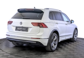 Подержанный автомобиль Volkswagen Tiguan 2018 года (5 фото)