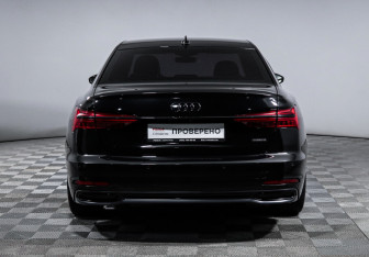 Подержанный автомобиль Audi A6 Sedan 2019 года (6 фото)