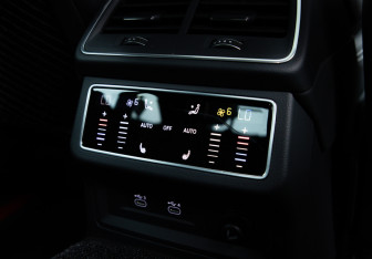 Подержанный автомобиль Audi A7 2020 года (14 фото)