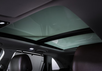 Подержанный автомобиль Kia Sorento 2017 года (19 фото)