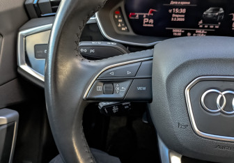 Подержанный автомобиль Audi Q3 Sportback 2020 года (27 фото)