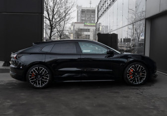 Подержанный автомобиль Zeekr 001 2023 года (4 фото)