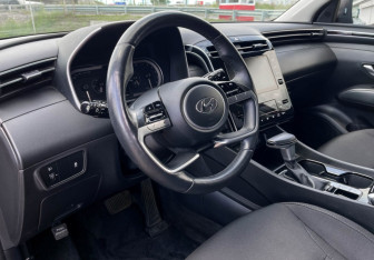 Подержанный автомобиль Hyundai Tucson 2021 года (13 фото)