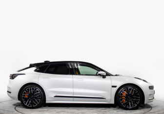 Подержанный автомобиль Zeekr 001 2023 года (3 фото)