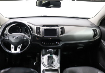 Подержанный автомобиль Kia Sportage 2014 года (14 фото)