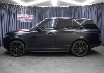 Подержанный автомобиль Land Rover Range Rover 2020 года (8 фото)