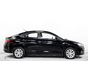 Подержанный автомобиль Hyundai Solaris Sedan 2020 года (4 фото)