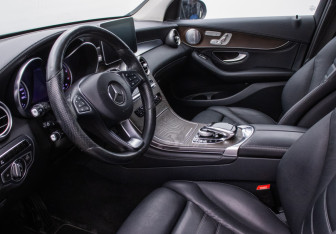 Подержанный автомобиль Mercedes-Benz GLC Coupe 2016 года (10 фото)