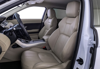 Подержанный автомобиль Land Rover Range Rover Evoque 2018 года (20 фото)