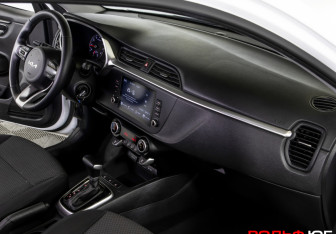 Подержанный автомобиль Kia Rio Hatchback 2022 года (7 фото)