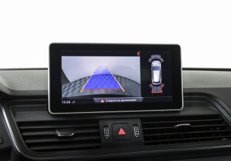 Подержанный автомобиль Audi Q5 2019 года (16 фото)