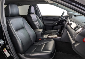 Подержанный автомобиль Toyota Camry Sedan 2016 года (24 фото)