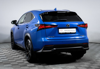 Подержанный автомобиль Lexus NX 2021 года (7 фото)
