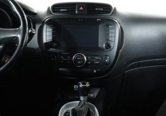 Подержанный автомобиль Kia Soul 2017 года (14 фото)