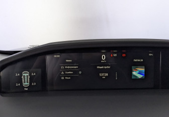 Подержанный автомобиль Changan UNI-K 2023 года (16 фото)