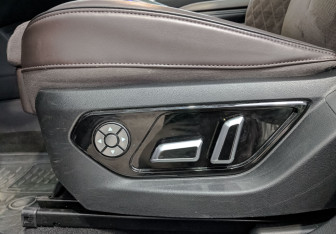 Подержанный автомобиль Wey 05 2023 года (27 фото)