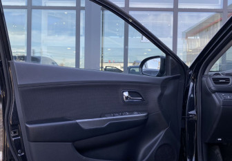 Подержанный автомобиль Kia Rio Sedan 2013 года (15 фото)