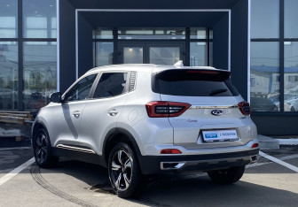Подержанный автомобиль Chery Tiggo 4 Pro 2024 года (7 фото)