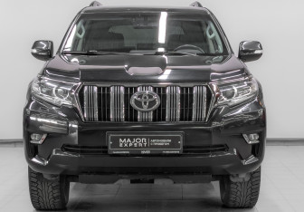 Подержанный автомобиль Toyota Land Cruiser Prado 2019 года (2 фото)