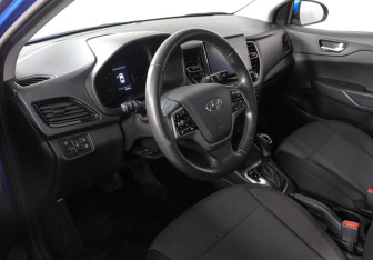 Подержанный автомобиль Hyundai Solaris Sedan 2020 года (9 фото)