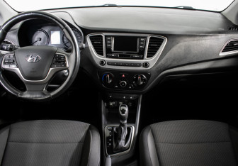 Подержанный автомобиль Hyundai Solaris Sedan 2020 года (11 фото)