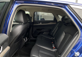 Подержанный автомобиль Kia K5 2021 года (26 фото)