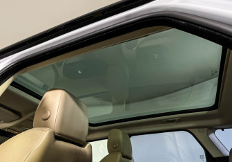 Подержанный автомобиль Land Rover Range Rover Evoque 2015 года (15 фото)