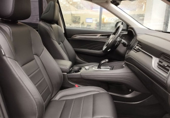 Подержанный автомобиль Haval F7 2021 года (10 фото)