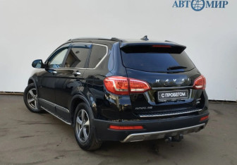 Подержанный автомобиль Haval H6 2016 года (6 фото)