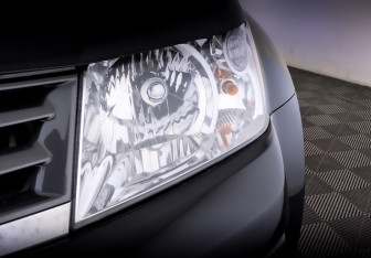 Подержанный автомобиль Suzuki Grand Vitara 2012 года (17 фото)