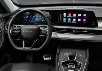 Подержанный автомобиль Chery Tiggo 8 Pro Max 2024 года (12 фото)
