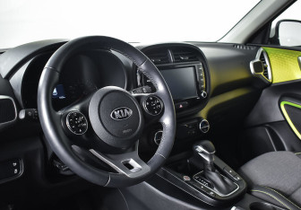 Подержанный автомобиль Kia Soul 2020 года (10 фото)