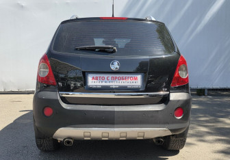 Подержанный автомобиль Opel Antara 2010 года (6 фото)