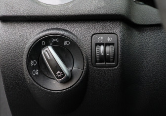 Подержанный автомобиль Volkswagen Tiguan 2012 года (11 фото)