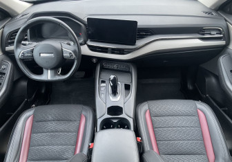 Подержанный автомобиль Haval F7 2022 года (10 фото)