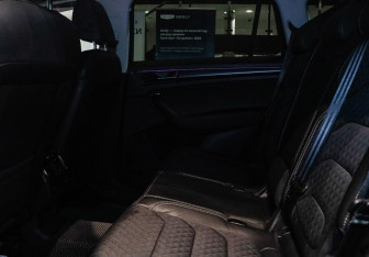 Подержанный автомобиль Skoda Kodiaq 2019 года (8 фото)