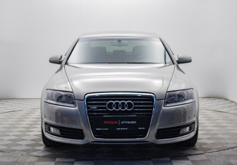 Подержанный автомобиль Audi A6 Sedan 2006 года (8 фото)