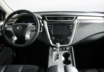 Подержанный автомобиль Nissan Murano Suv 2018 года (8 фото)