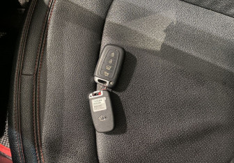 Подержанный автомобиль Kia Sportage 2010 года (17 фото)