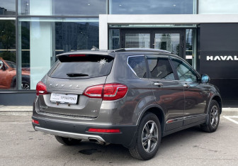 Подержанный автомобиль Haval H6 2019 года (5 фото)
